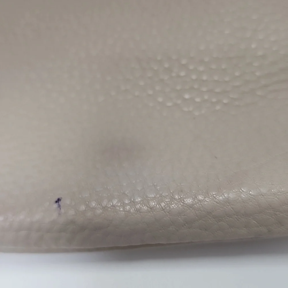 Coach‎ Beige Leather Wristlet Crossbody
